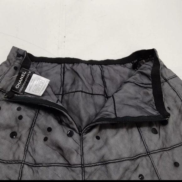 CHANEL Identification Puffer Paillette Sequin Skirt - Gray / Black Silk  Size 38 - Picture 7 of 9